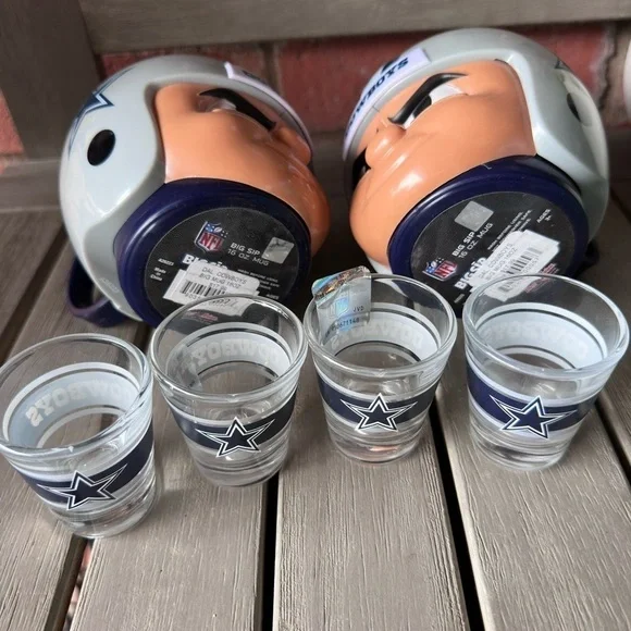 Dallas Cowboys NFL bundle, Two Mugs & 4 shot glasses Tailgate Fathers Day NEW